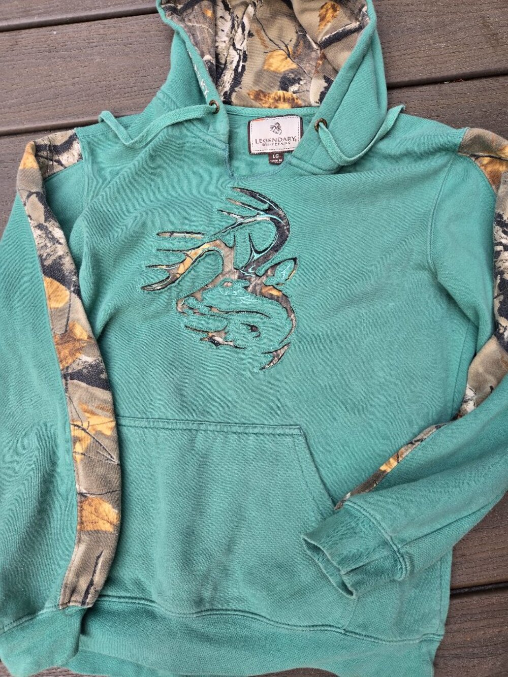 Legendary Whitetails green and camo hoodie size large